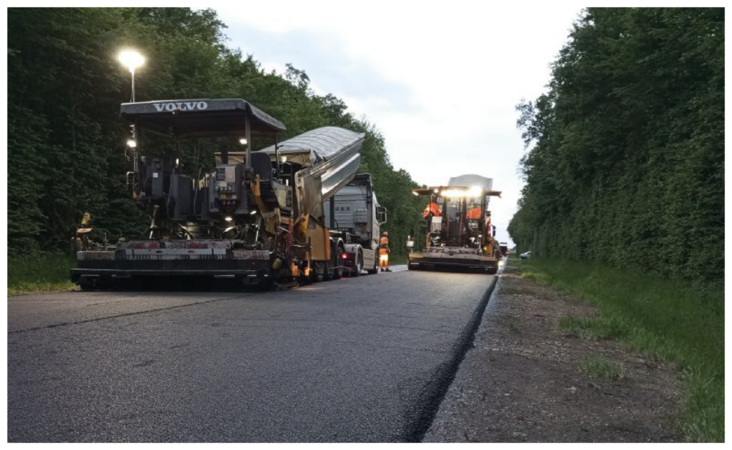 Find out how NextRoad supervised the night-time roadworks on the RN 149 to ensure the safety and durability of the road surface !